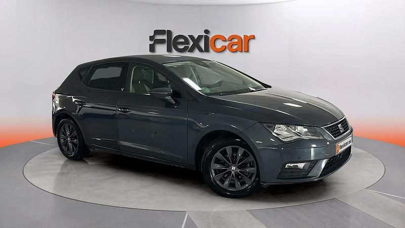 Używany Seat Leon Style 130 KM (95 kW) 2020 Sedan/Limuzyna