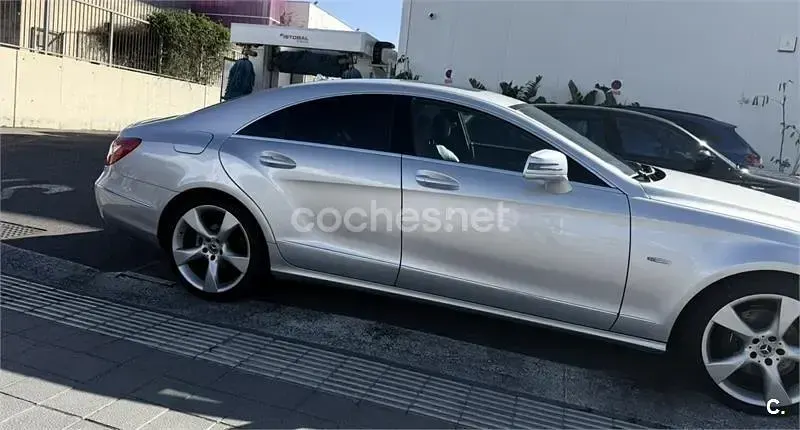Usado Mercedes CLS350 265 CV (194 kW) 2011 Gris / plata Berlina