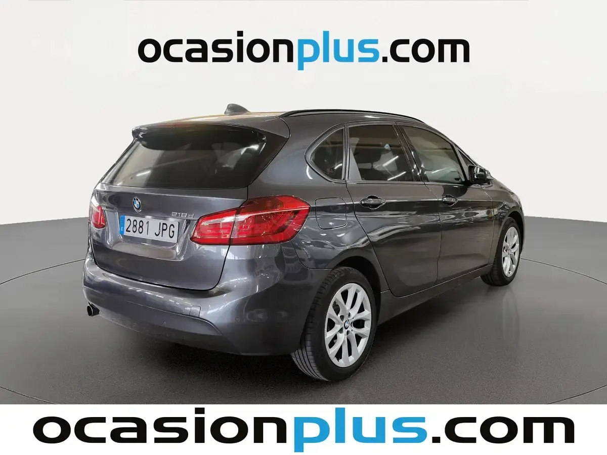 Usado BMW 218 150 CV (110 kW) 2016 Gris Familiar