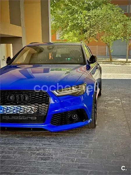 Usado Audi RS6 605 CV (444 kW) 2019 Azul Familiar