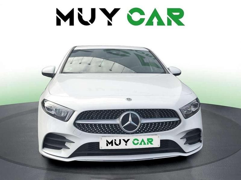Usado Mercedes A180 136 CV (100 kW) 2019 Blanco Utilitario