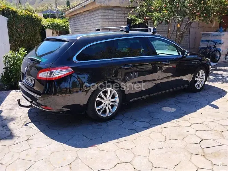 Usado Peugeot 508 SW Allure 163 CV (119 kW) 2014 Marrón Familiar