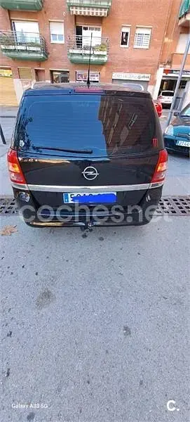 Usado Opel Zafira Sport 120 CV (88 kW) 2009 Negro Monovolumen
