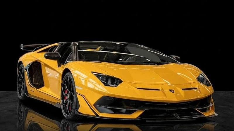 Usado Lamborghini Aventador 770 CV (566 kW) 2022 Amarillo Descapotable