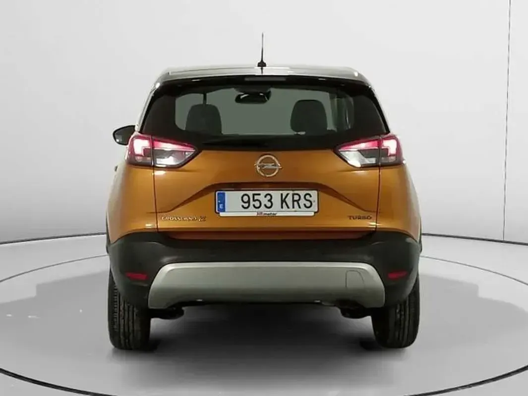 Usado Opel Crossland X Innovation 131 CV (96 kW) 2018 Naranja SUV