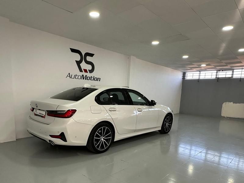 Usado BMW 320 Comfort Edition 190 CV (139 kW) 2018 Blanco Berlina