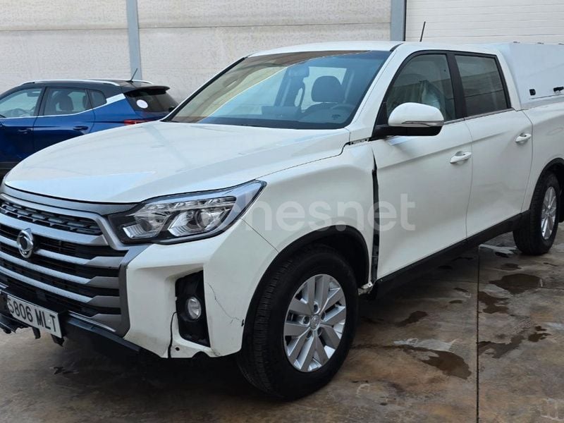 Blanco Usado 2023 Ssangyong Musso Recogida | 12.500 € - Imagen 1/4