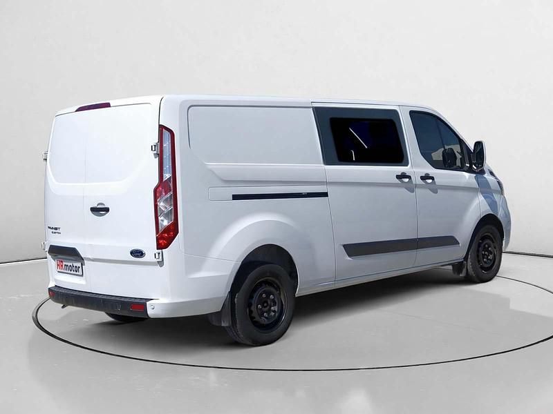 Usado Ford Transit Custom Trend 131 CV (96 kW) 2022 Negro Berlina