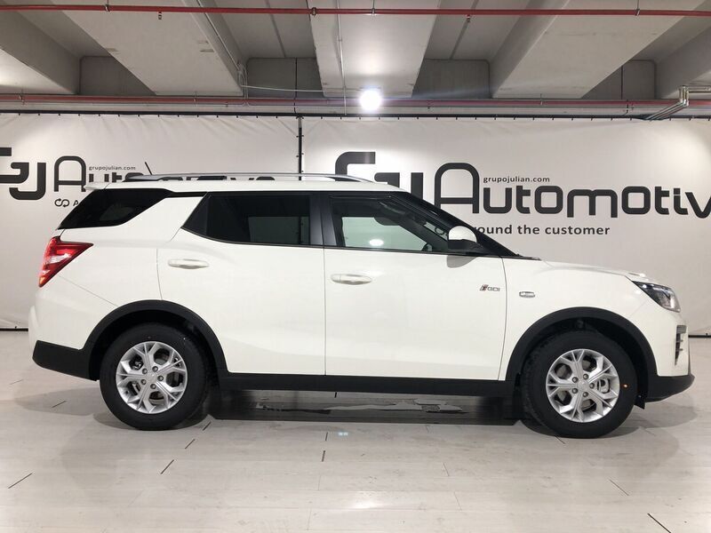 Usado Ssangyong (KGM) Tivoli 163 CV (119 kW) 2024 Blanco