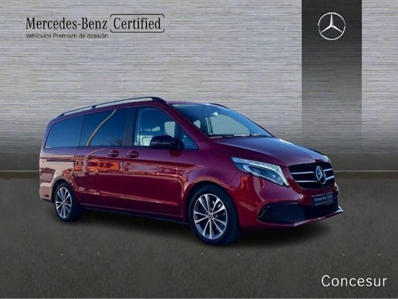 Usado Mercedes V250 Avantgarde 190 CV (139 kW) 2022 Rojo Monovolumen