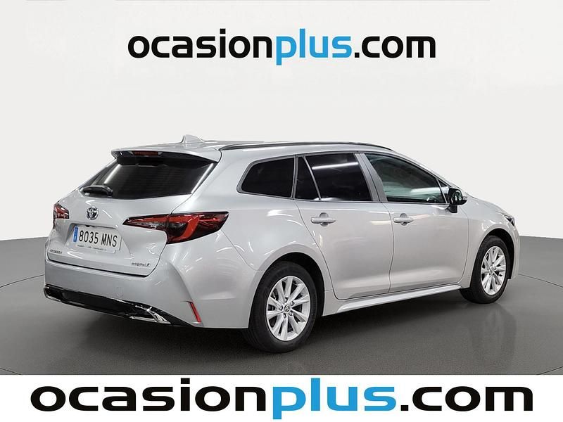 Usado Toyota Corolla Active 140 CV (102 kW) 2024 Gris Familiar
