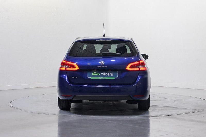 Usado Peugeot 308 SW Style 130 CV (95 kW) 2018 Azul Familiar