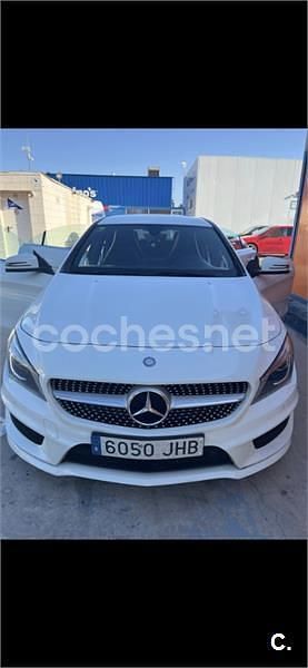 Usado Mercedes CLA200 Urban 136 CV (100 kW) 2015 Blanco Berlina