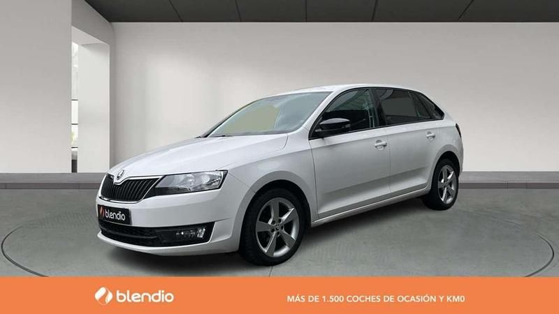 Blanco Usado 2017 Skoda Rapid Ambition Utilitario | 10.028 € - Imagen 1/4