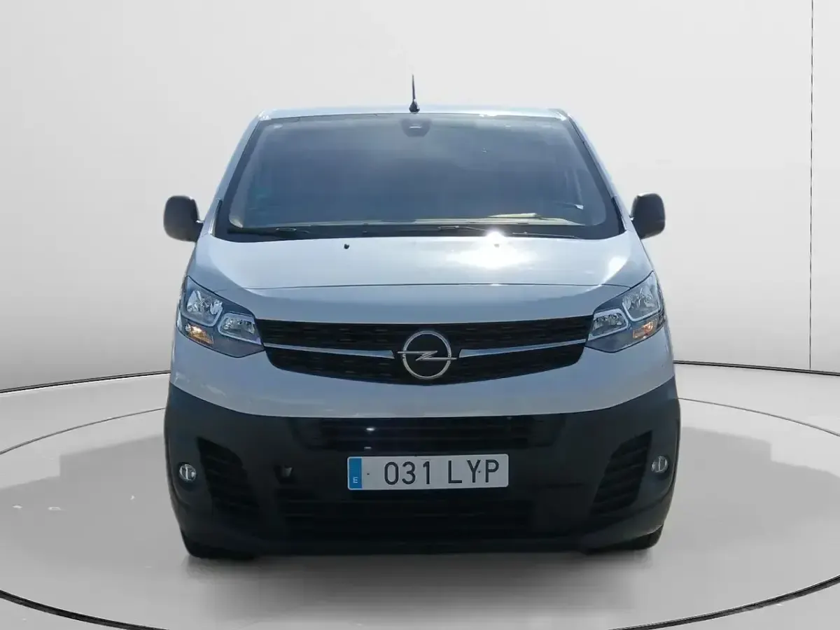 Usado Opel Vivaro-e Combi 102 CV (75 kW) 2022 Blanco Monovolumen