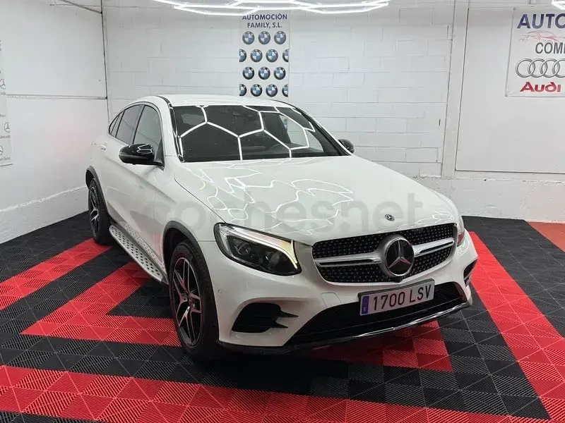 Usado Mercedes GLC250 204 CV (150 kW) 2017 Blanco Coupe
