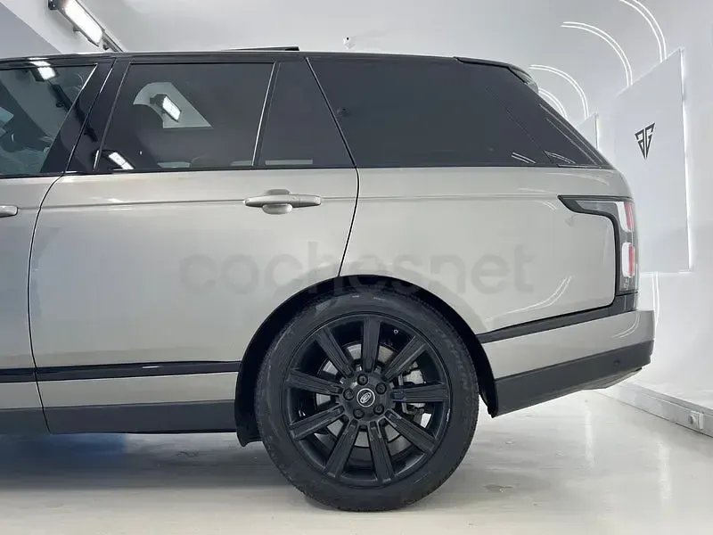 Usado Land Rover Range Rover Vogue 404 CV (297 kW) 2020 Gris / plata SUV