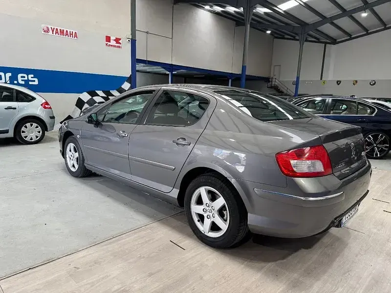 Usado Peugeot 407 110 CV (80 kW) 2009 Gris / plata Berlina