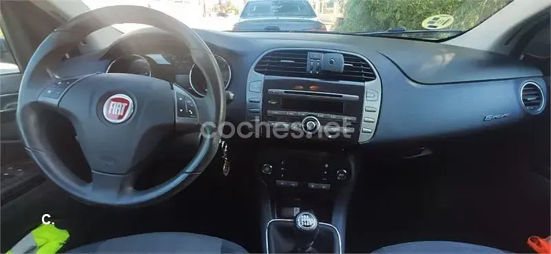Usado Fiat Bravo Emotion 105 CV (77 kW) 2009 Blanco Utilitario