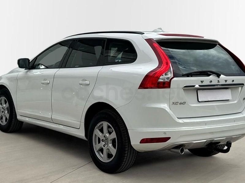 Usado Volvo XC60 Kinetic 136 CV (100 kW) 2013 Blanco SUV