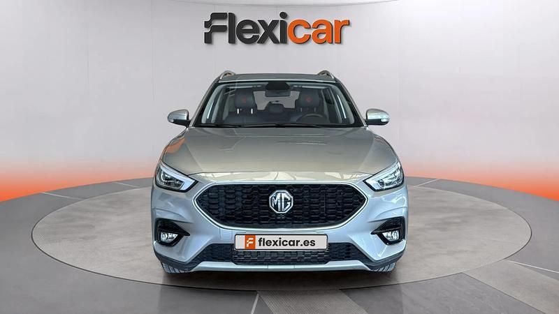 Usado MG ZS Luxury 111 CV (81 kW) 2023 Gris SUV