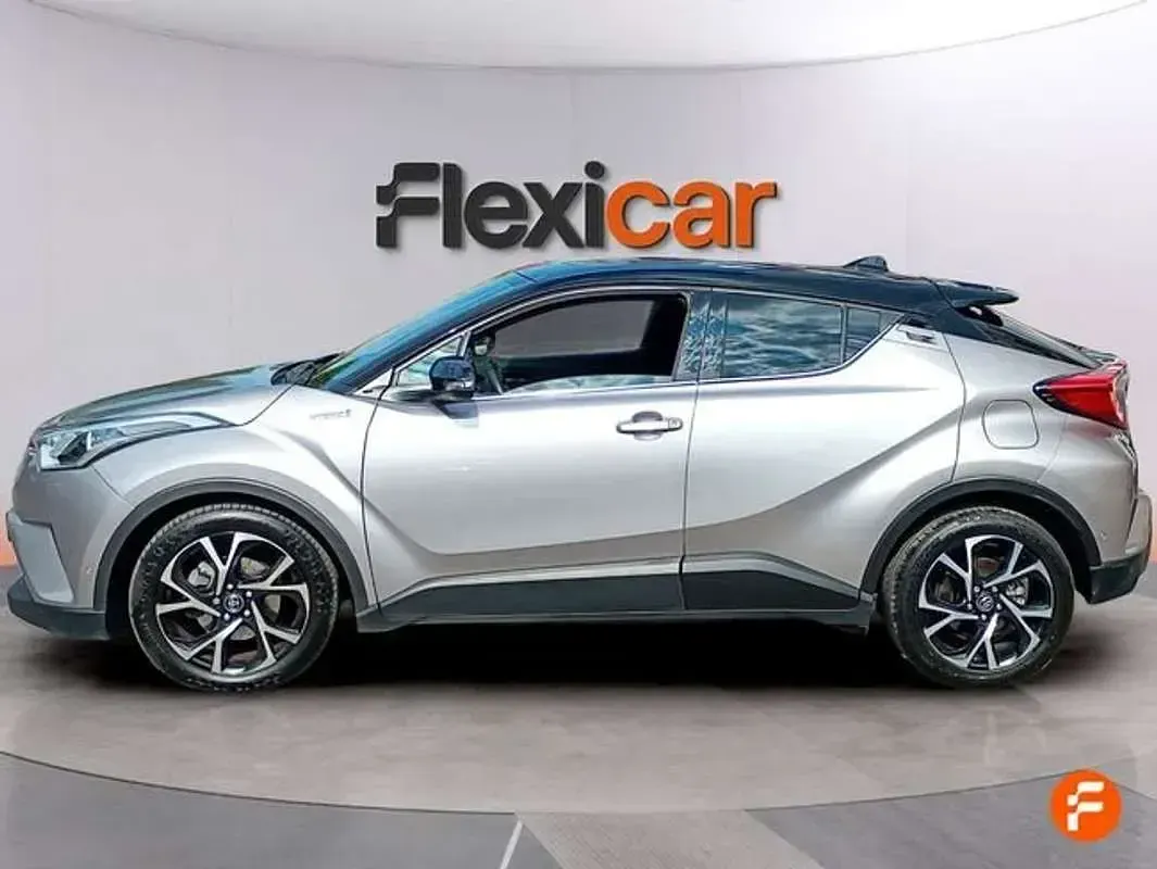 Usado Toyota C-HR Advance 122 CV (89 kW) 2018 Gris SUV