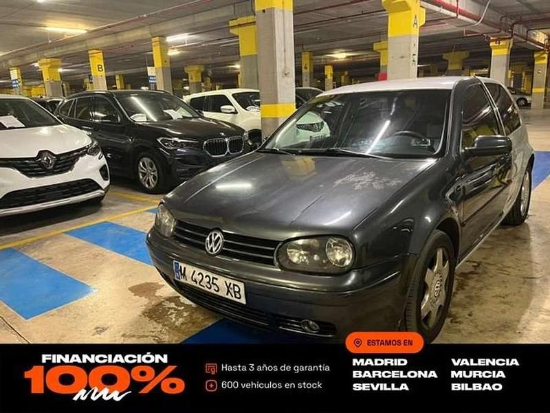 Gris Usado 1999 VW Golf Berlina | 1450 € (Super precio) - Imagen 1/4