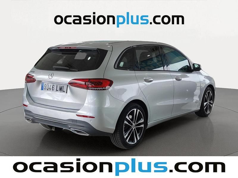 Usado Mercedes B200 163 CV (119 kW) 2021 Gris Monovolumen