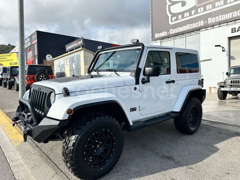 Blanco Usado 2015 Jeep Wrangler Sahara SUV | 44.000 € - Imagen 1/4