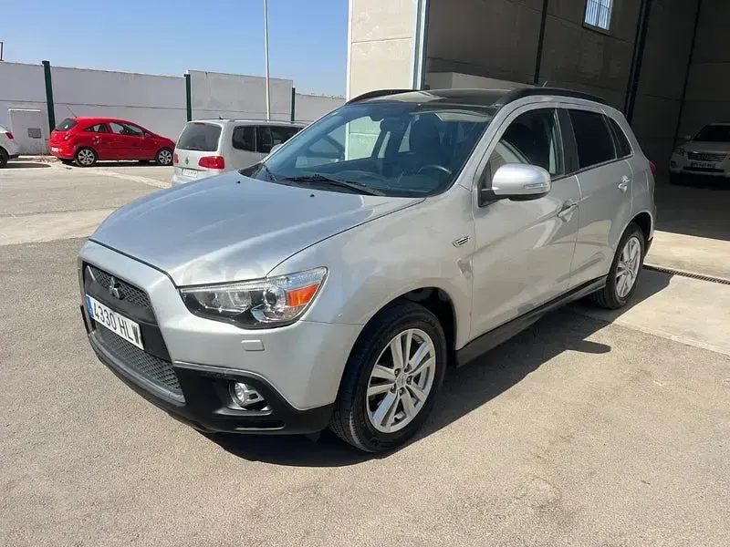 Usado Mitsubishi ASX 150 CV (110 kW) 2012 Gris / plata SUV