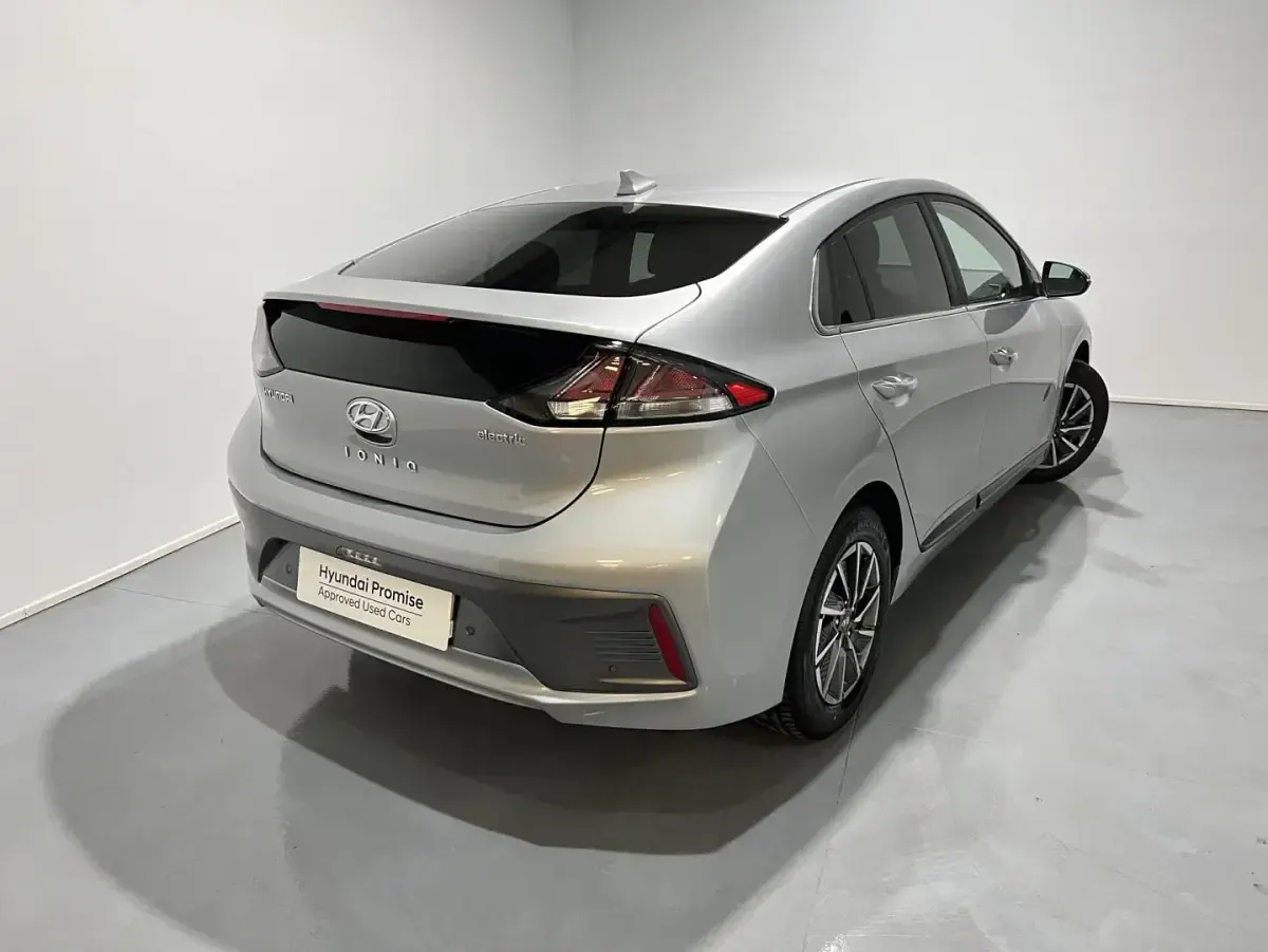 Usado Hyundai Ioniq 136 CV (100 kW) 2022 Utilitario