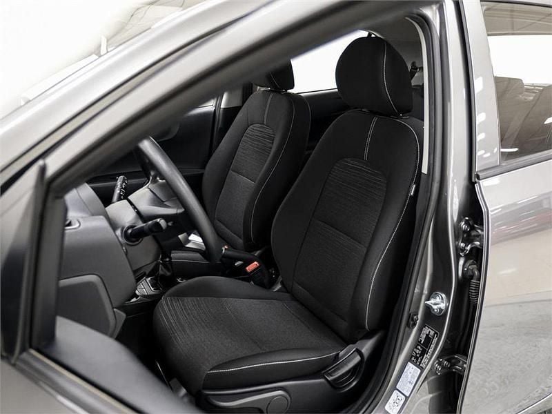 Usado Kia Picanto 63 CV (46 kW) 2024 Gris Utilitario