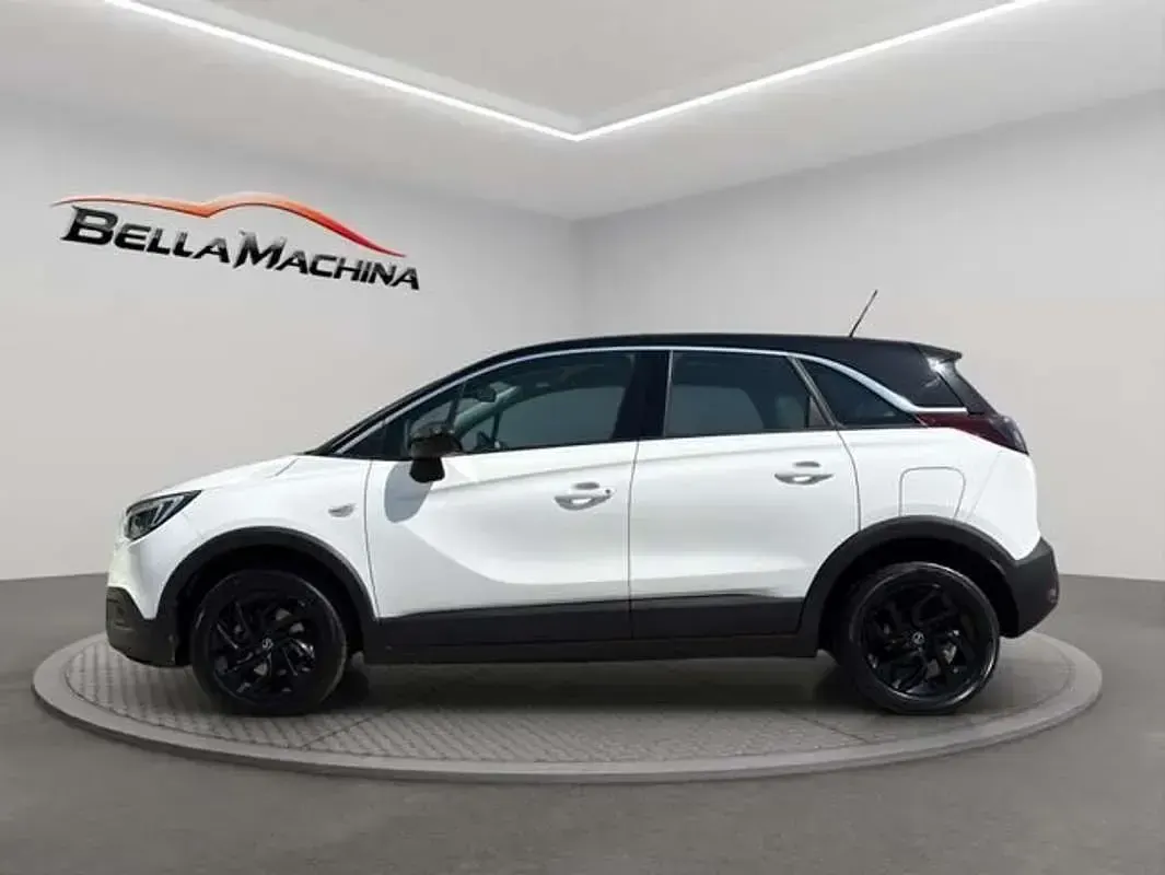 Usado Opel Crossland Innovation 120 CV (88 kW) 2020 Blanco SUV