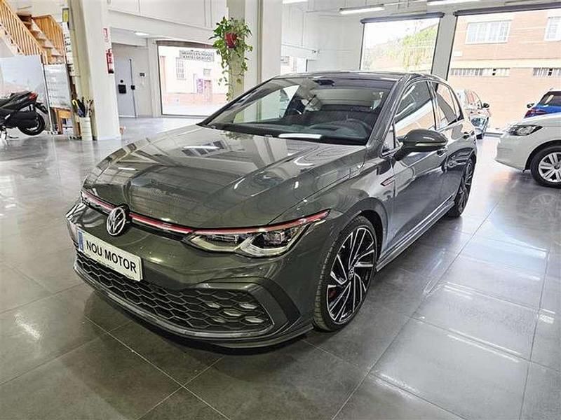 Gris Usado 2022 VW Golf VIII GTI Utilitario | 33.900 € (Precio justo) - Imagen 1/4