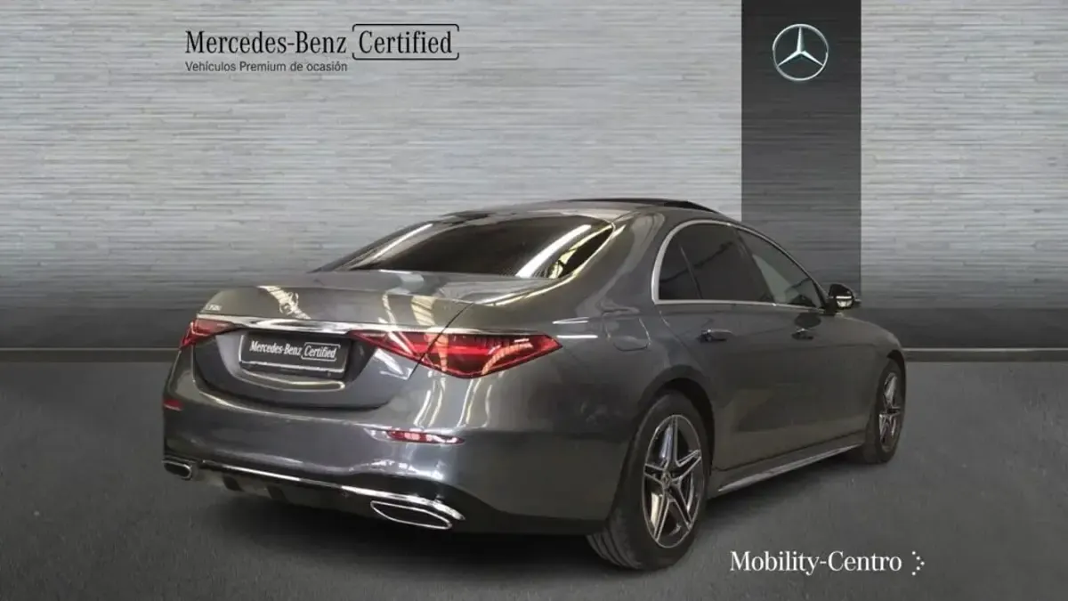 Usado Mercedes S350 AMG line 313 CV (230 kW) 2024 Selenitgrey  metallic paint Berlina