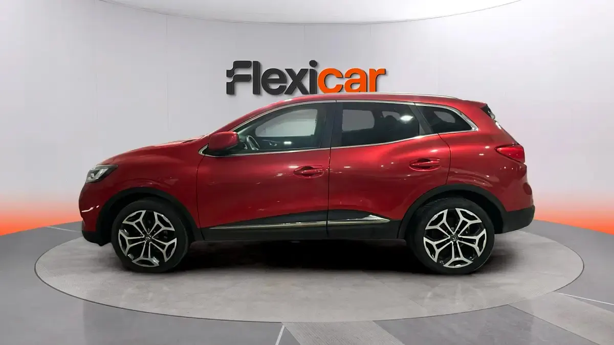 Usado Renault Kadjar Techno 140 CV (102 kW) 2022 Rojo SUV