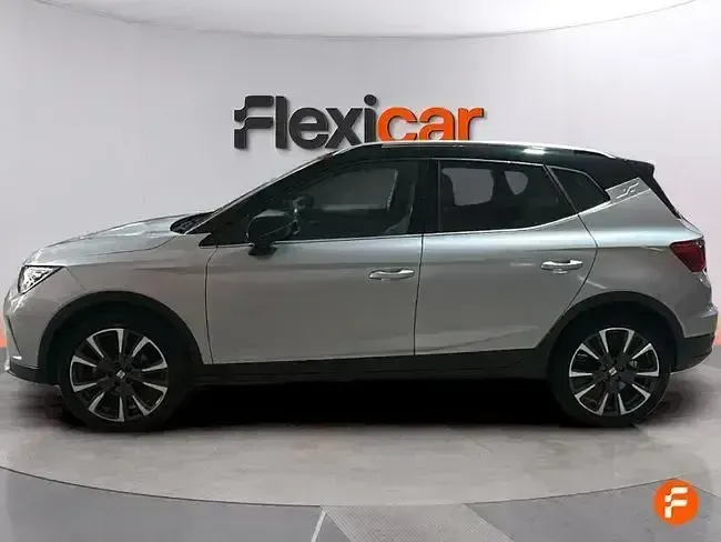 Usado Seat Arona FR 150 CV (110 kW) 2024 Gris SUV