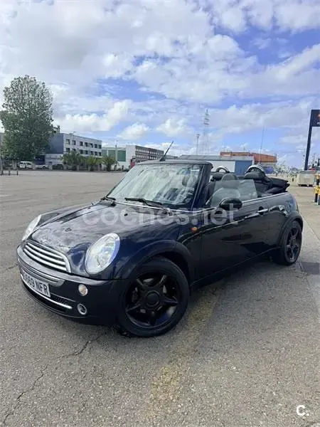 Usado Mini One Cabriolet 90 CV (66 kW) 2006 Negro Descapotable