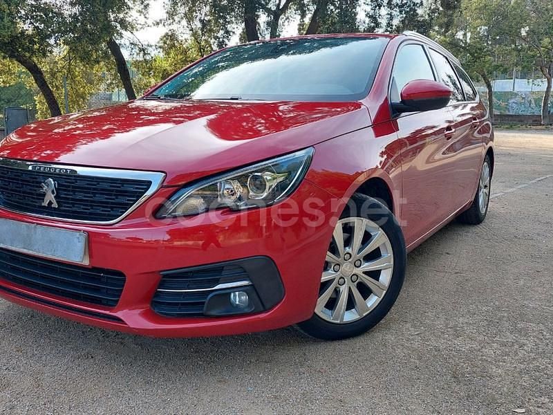 Granate Usado 2020 Peugeot 308 Business-Line Familiar | 8395 € (Super precio) - Imagen 1/4