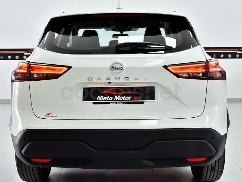 Usado Nissan Qashqai Acenta 140 CV (102 kW) 2022 Blanco SUV