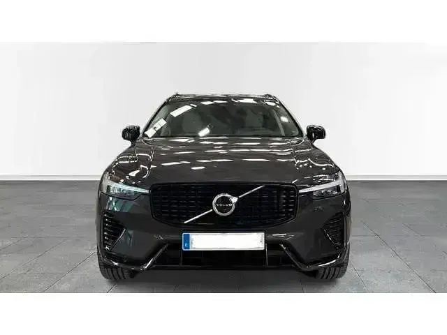 Usado Volvo XC60 Ultra 350 CV (257 kW) 2024 Gris SUV