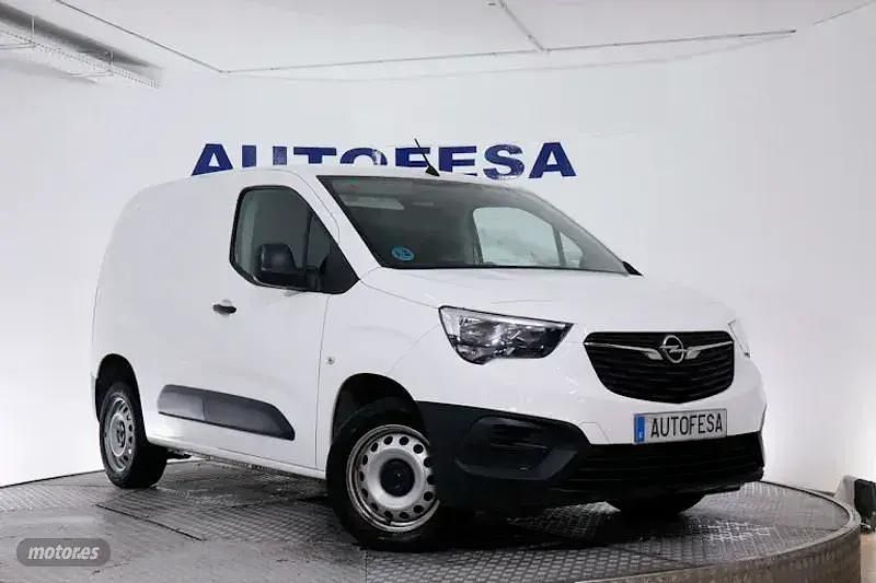 Usado Opel Combo S 100 CV (73 kW) 2021 Blanco Monovolumen