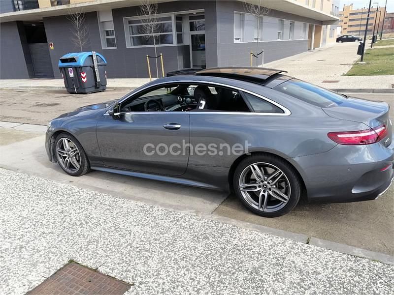 Gris / plata Usado 2017 Mercedes E400 Coupe | 48.000 € (Caro) - Imagen 1/4