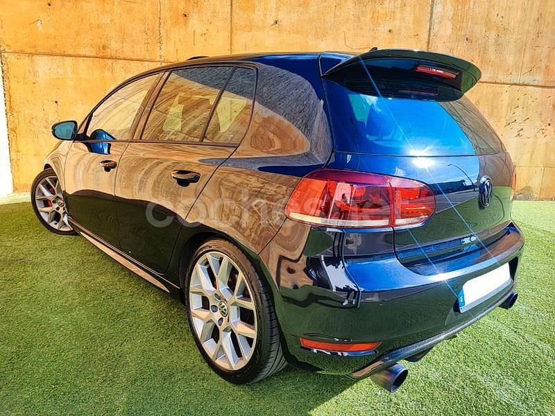 Usado VW Golf VI GTI 210 CV (154 kW) 2011 Negro Utilitario