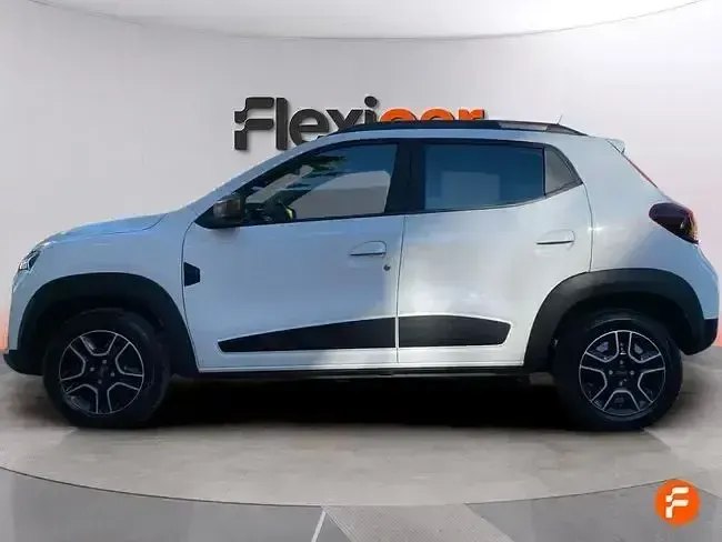 Usado Dacia Spring Extreme 47 kW (65 CV) 2023 Blanco Utilitario