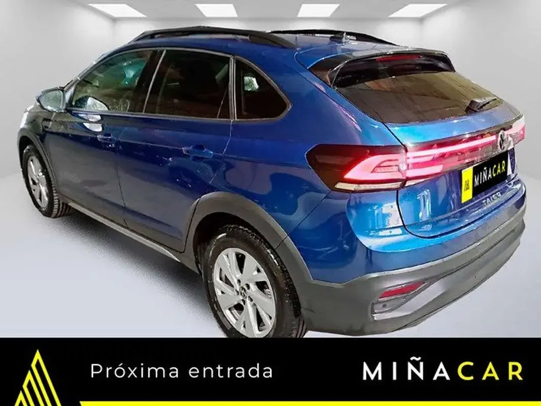 Usado VW Taigo Life 110 CV (80 kW) 2023 Azul SUV