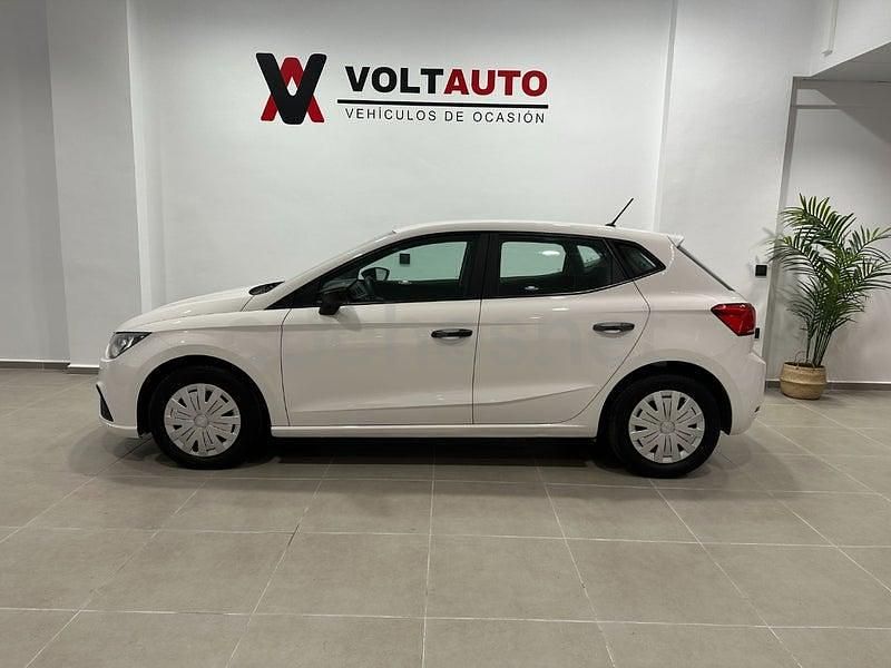Usado Seat Ibiza Business 90 CV (66 kW) 2021 Blanco Utilitario