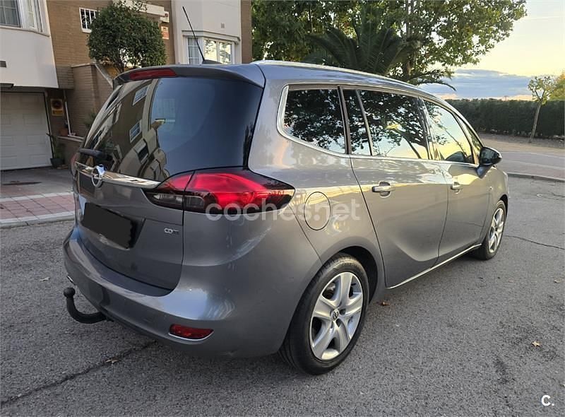Gris / plata Usado 2018 Opel Zafira Excellence Monovolumen | 13.900 € (Precio justo) - Imagen 1/4