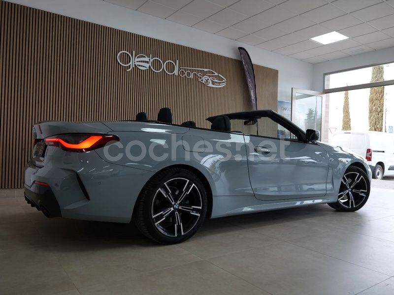 Gris / plata Usado 2023 BMW 420 Descapotable | 46.999 € (Caro) - Imagen 1/4