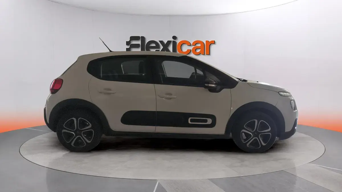 Usado Citroën C3 Feel 102 CV (75 kW) 2022 Blanco Utilitario